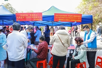 桂林市举办2023年慈善社工志愿服务主题宣传活动启动仪式